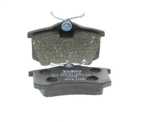 EBC Ultimax Avant Plaquettes de frein pour Renault Clio Mk3 1.5 D 105 2005-2013 DP1485