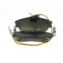Jeu de 4 plaquettes de frein avant Citroen : Berlingo , Xsara , Peugeot : 306 , Partner 101545389