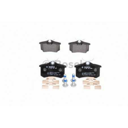 Jeu de 4 plaquettes de frein arrière Audi A3, Seat : Altea, Leon, Skoda : Fabia, Octavia, Volkswagen : Eos, Golf, Passat 098... Jeu de 4 plaquettes de frein arrière Audi A3, Seat : Altea, Leon, Skoda : Fabia, Octavia, Volkswagen : Eos, Golf, Passat 098...