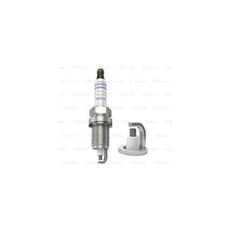 Bougie d'allumage Dodge Viper, Jeep : Cherokee, Comache, Grand Cherokee, Wrangler, Toyota Corolla 0242229590 Bosch VH